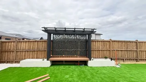 Pergola, screen and bench
